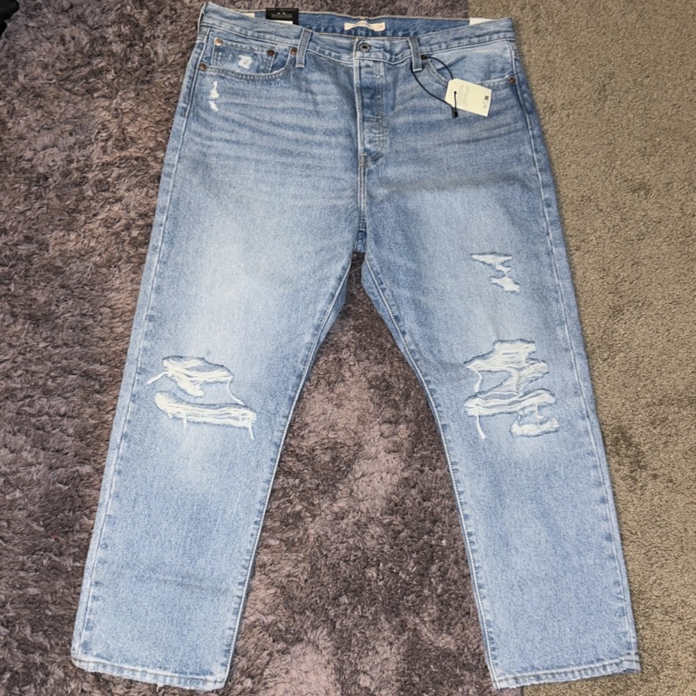 Levi’s Wedgie Straight Jeans